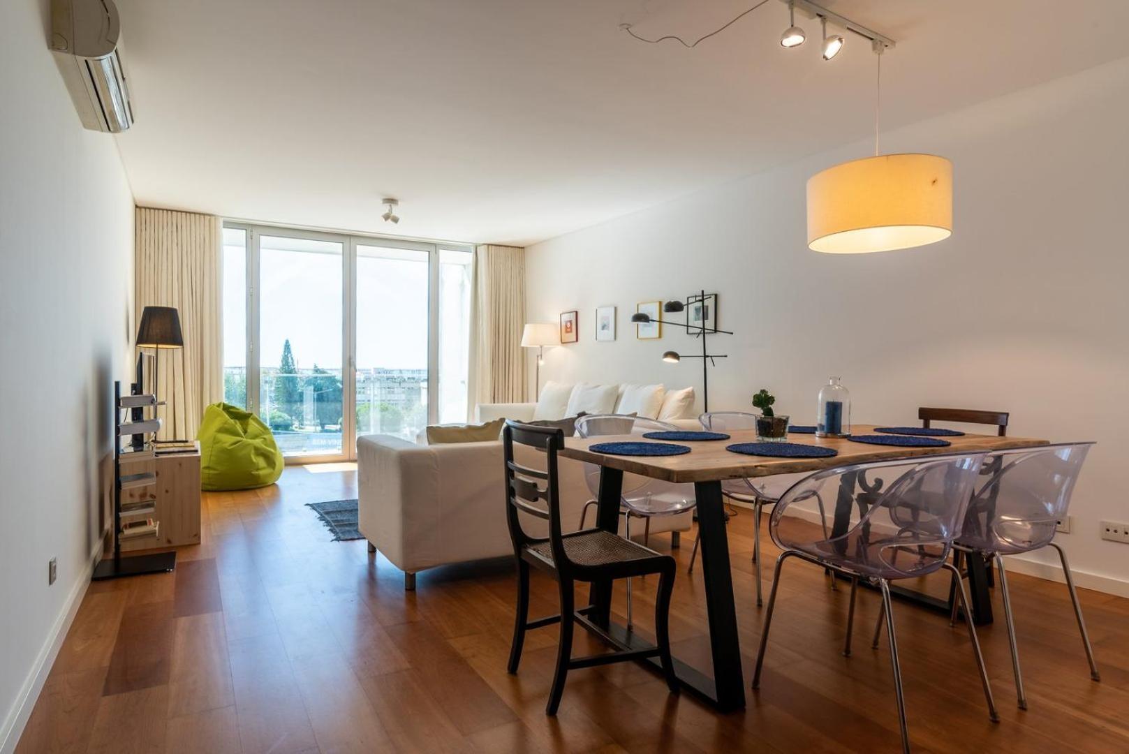 Guestready - Alges Apt With Stunning Rooftop Pool Apartment Luaran gambar